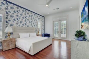 Gables by the Sea- En suite bedroom (1st floor)