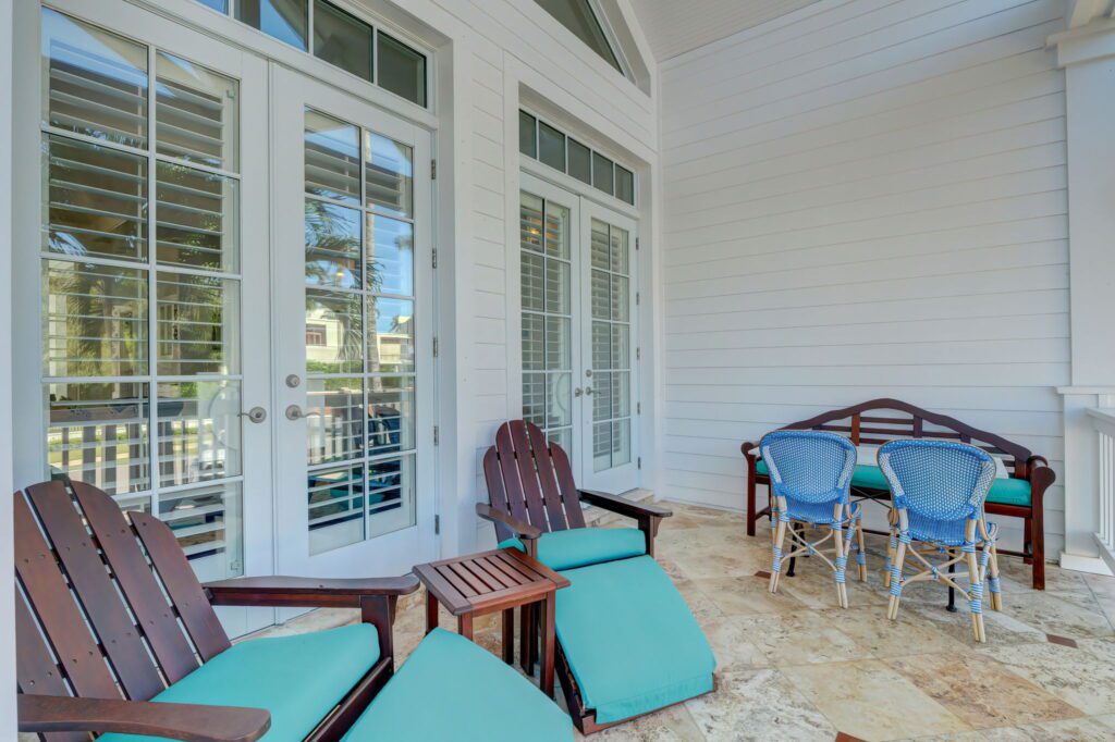 Gables by the Sea- Front porch