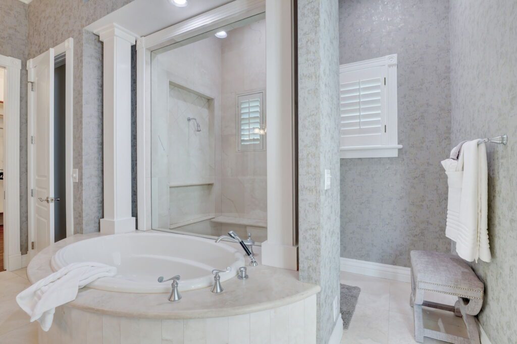 Gables by the Sea- Primary Bedroom attached bathroom (1st floor)
