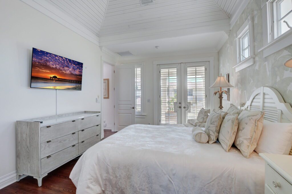 Gables by the Sea- Guest Bedroom 2 (2nd floor)