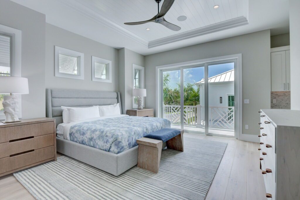 The Sand Castle Bedroom 4 (upstairs) - King Bed