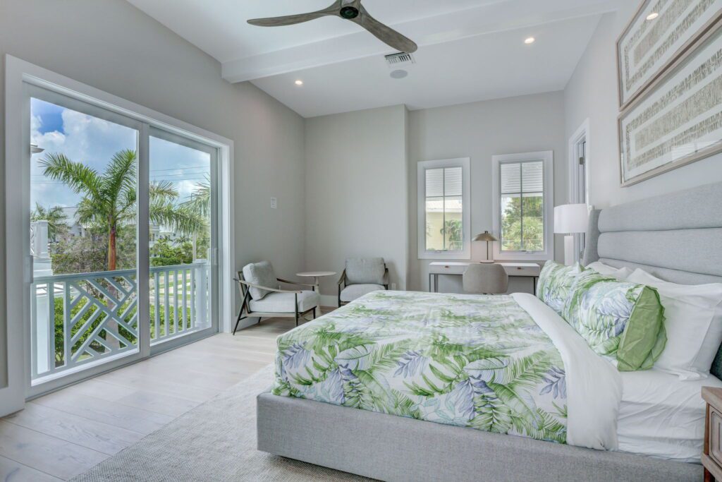 The Sand Castle Bedroom 5 (Carriage House suite) - King Bed