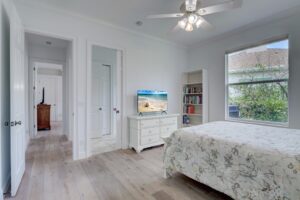 Palm Paradise- Guest Bedroom 2