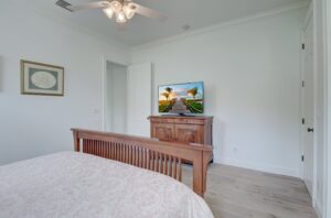 Palm Paradise- Guest Bedroom 1