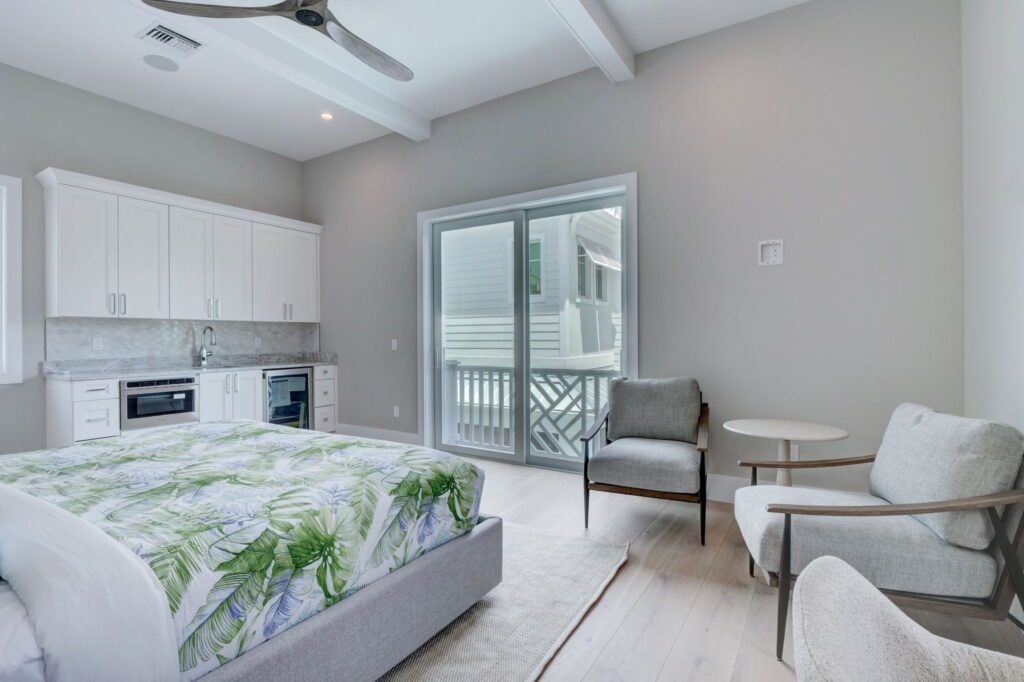 The Sand Castle Bedroom 5 (Carriage House suite) - King Bed