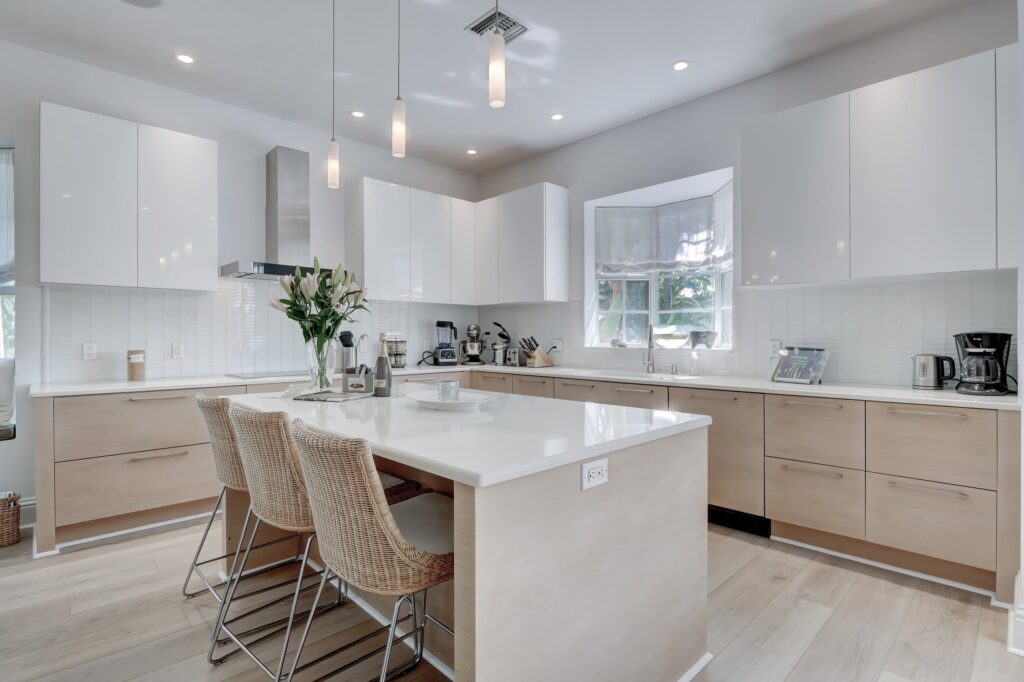 Entertainer's Dream- Kitchen
