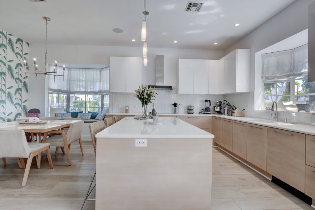 Entertainer's Dream- Kitchen