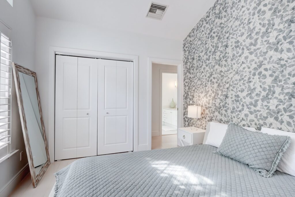 Entertainer's Dream- Guest Bedroom 1