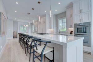The Sand Castle - Chef's Kitchen with plenty of island seating