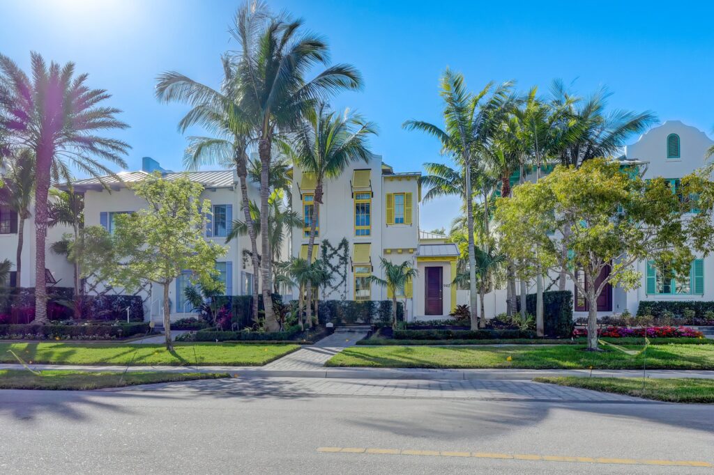 The Sunshine Estate- Front of Home