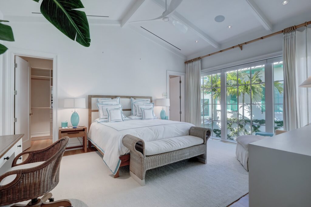 The Sunshine Estate- Primary Bedroom