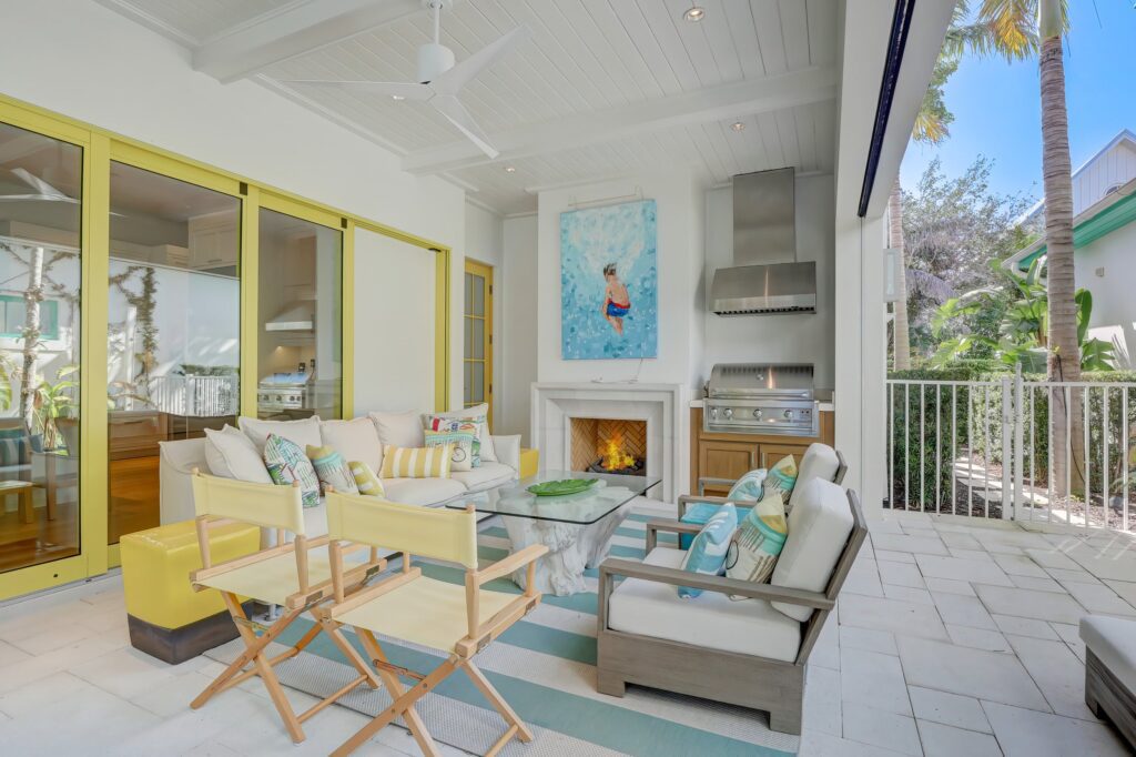The Sunshine Estate- Outdoor Entertainment Space