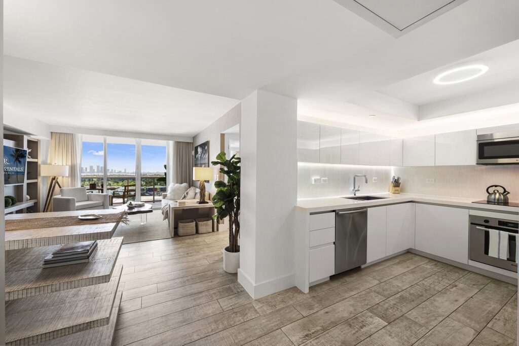 1 Hotel & Homes - City View - Kitchen and Living Area
