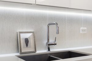1 Hotel & Homes - City View- Kitchen Area