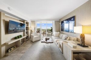1 Hotel & Homes - City View- Living Room